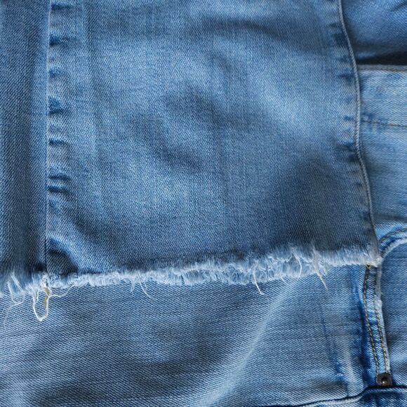 Levi's 513 Slouch Bootcut Jeans Juniors 9 Low Rise Flare Light Wash Raw Hem Y2K - Picture 11 of 11